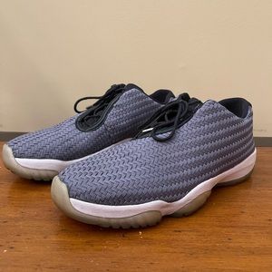 Air Jordan Future Low - size 9